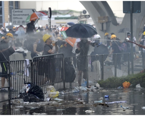 民陣周三發起罷工,並呼籲市民到立法會外集會。資料圖片