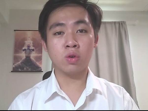 《星島》記者透過視像訪問曾銘聰，他表示，今次經覆核成功提升等級的科目為英文及物理。視像訪問截圖