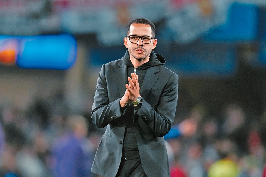 車路士宣布辭退羅仙尼亞。