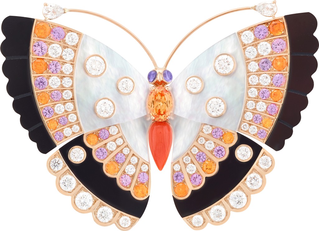 Machaon蝴蝶胸针，白金及黄金镶嵌24颗重58.55卡的多形状紫红色马达加斯加蓝宝石、锰铝榴石、缟玛瑙及钻石。