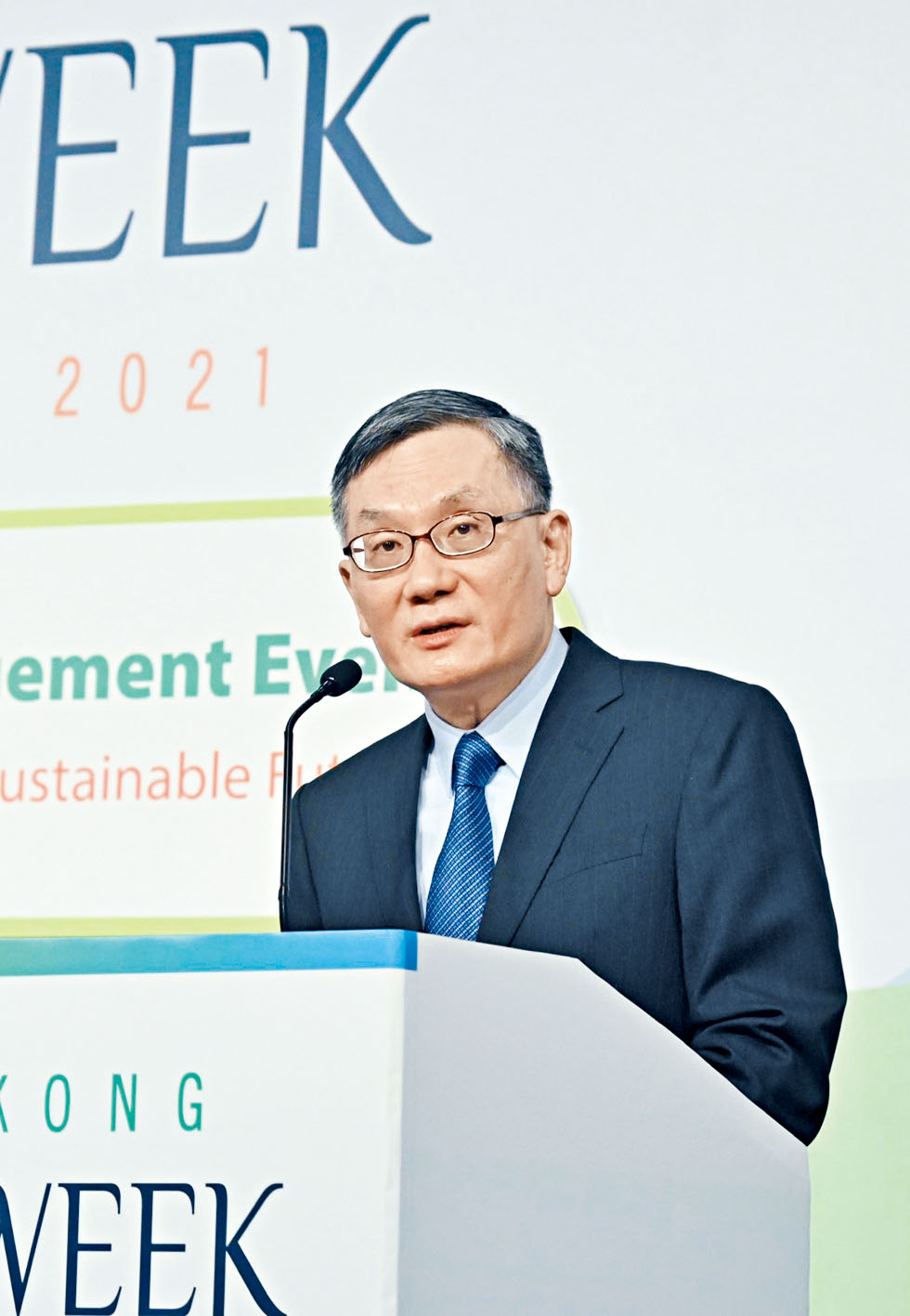 高院及區院法官先後染疫，終審法院法官張舉能拍板暫停聆訊案件。