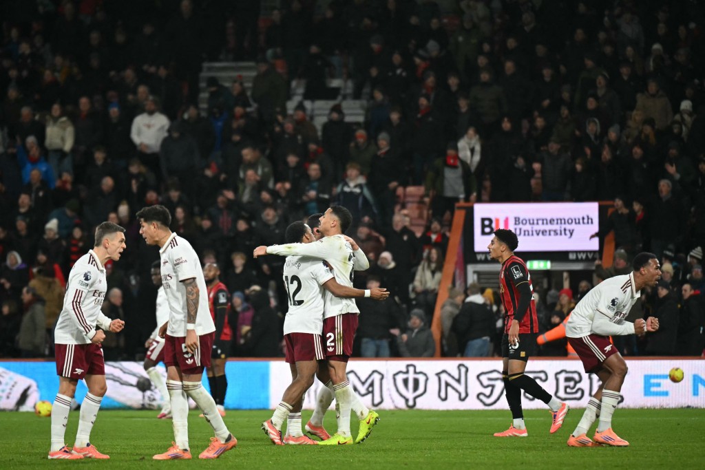 阿仙奴擊敗般尼茅夫，是本輪唯一贏波的「Big6」球隊。法新社