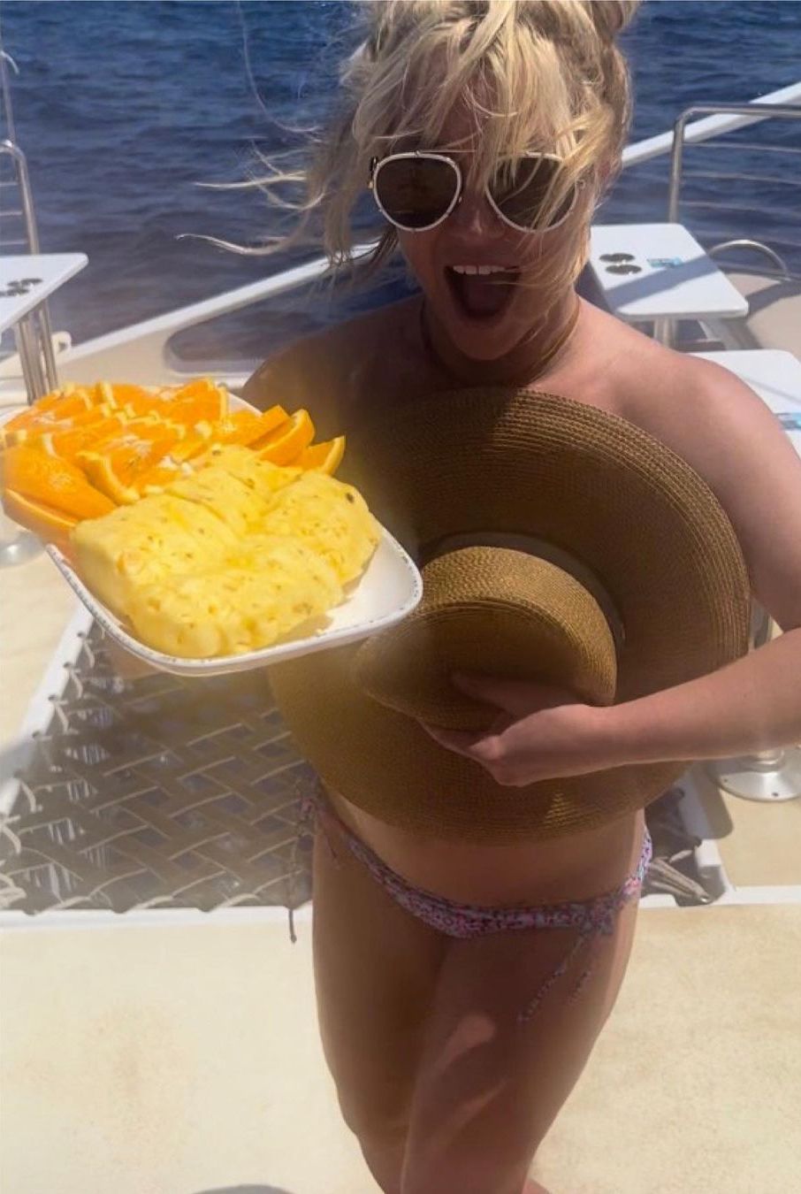 Sam發文力撐Britney,指她從未晒裸照。