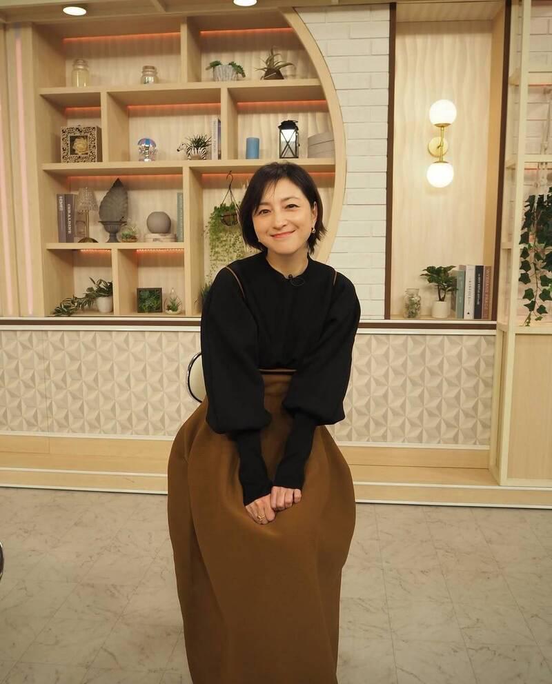 廣末涼子將暫停一切演藝活動,專心致力於恢復身心健康。 廣末涼子將暫停一切演藝活動,專心致力於恢復身心健康。