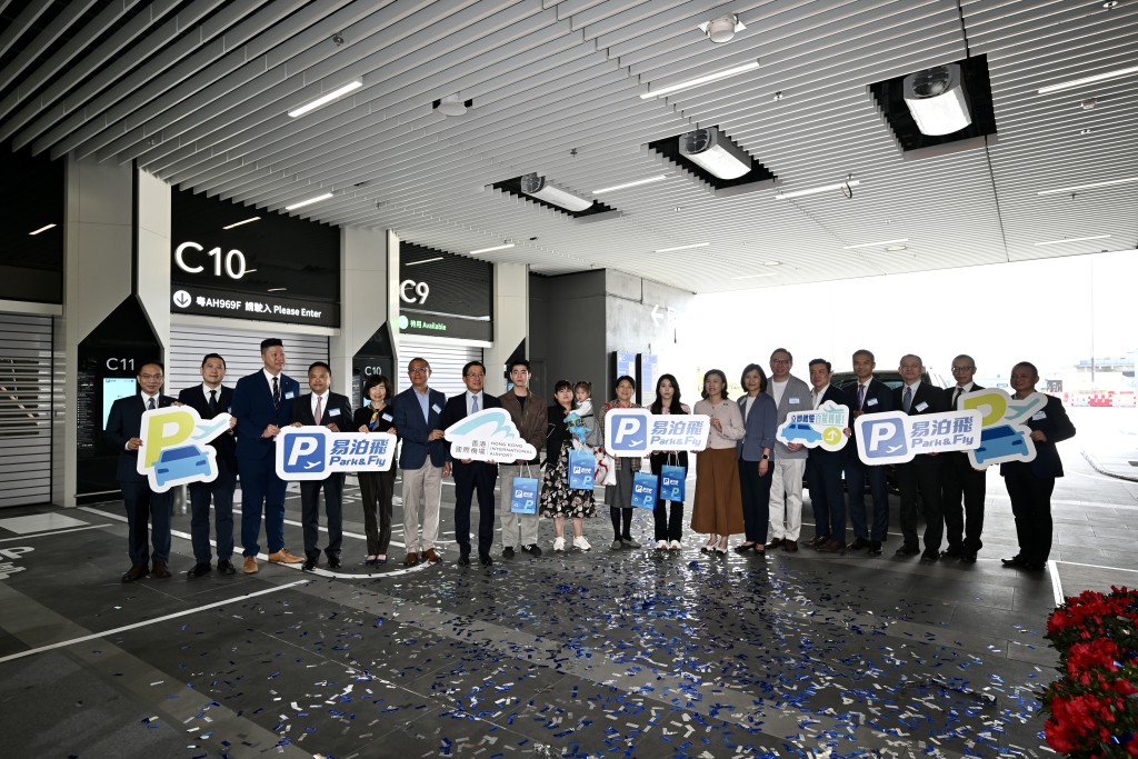 24小時運作的「易泊飛」轉機停車場今日(15日)起啟用。 24小時運作的「易泊飛」轉機停車場今日(15日)起啟用。