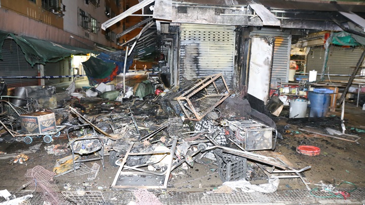 上月19日，荔景邨日景楼对开街市亦发生纵火案。（资料图片）