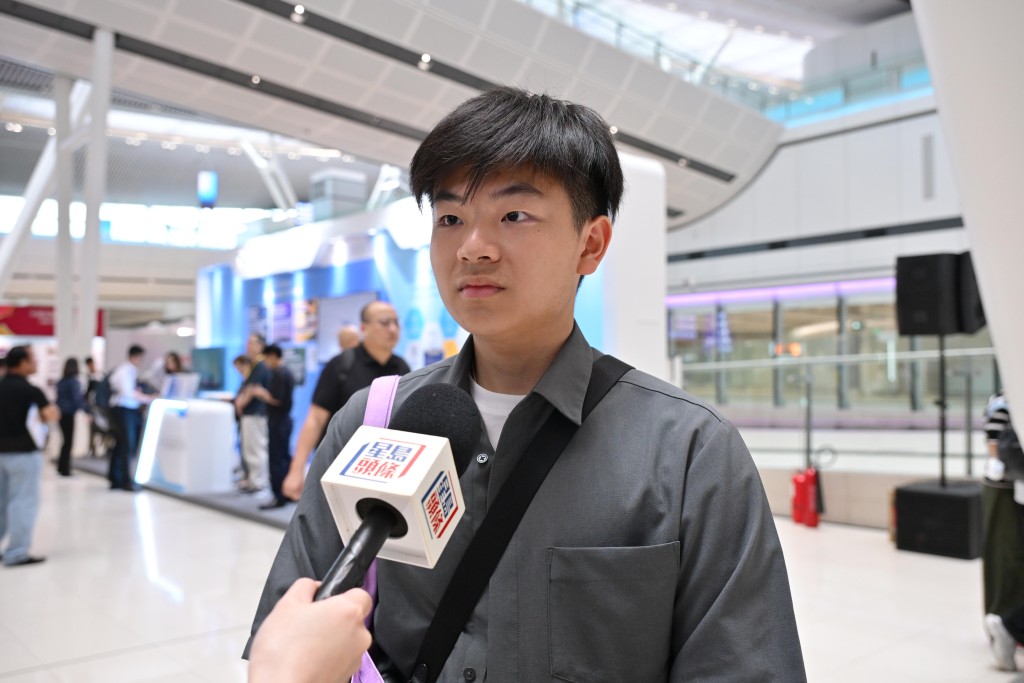 剛完成DSE的劉同學表示，對地勤服務特別有興趣。