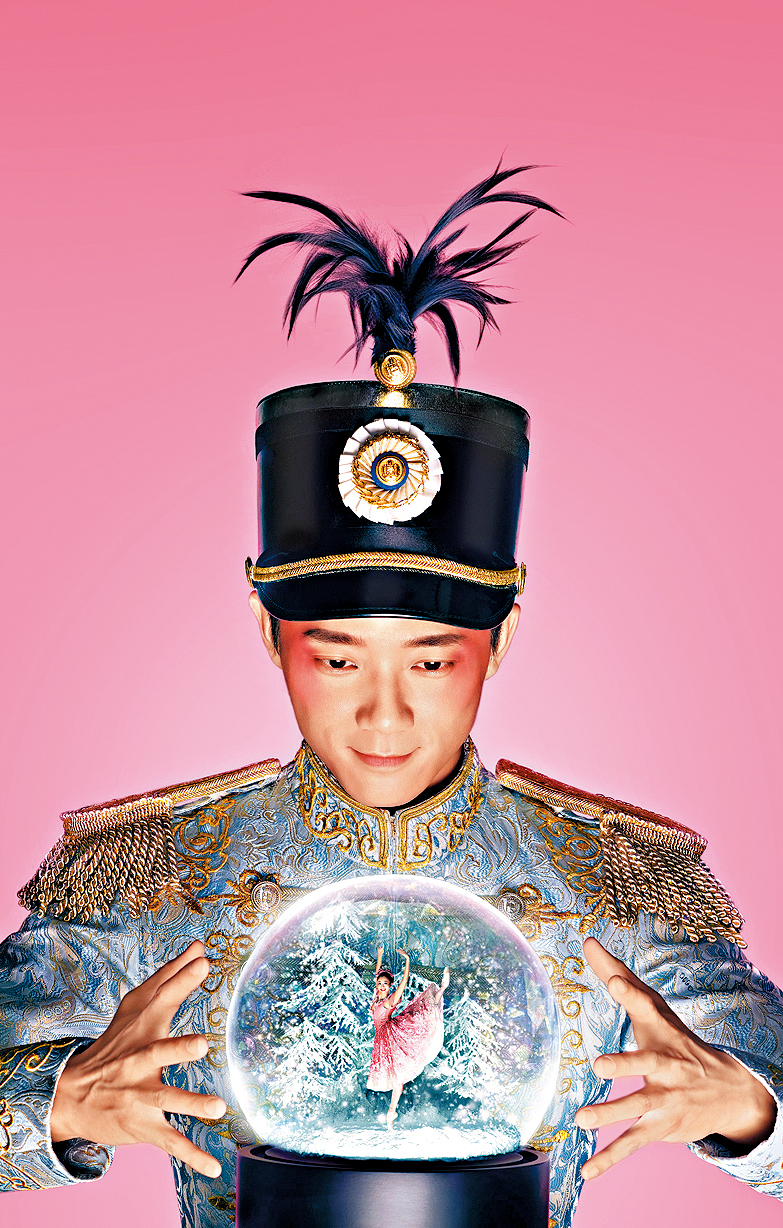 港芭新舞季呈獻多部經典芭蕾鉅作，包括浪漫舞劇《羅密歐＋茱麗葉》及邁向一百場演出的年度聖誕盛事《胡桃夾子》等，8月15日前訂票可享折扣優惠。