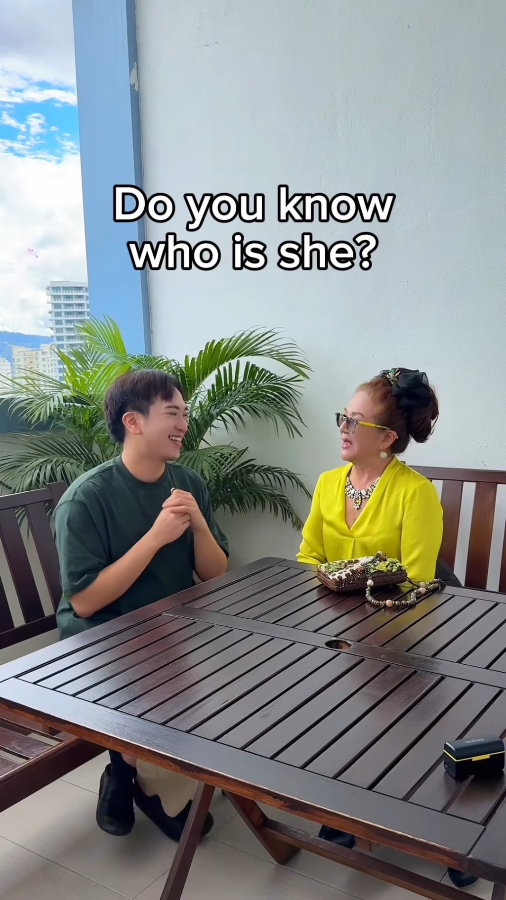 馮寶寶在馬來西亞檳城接受訪問。