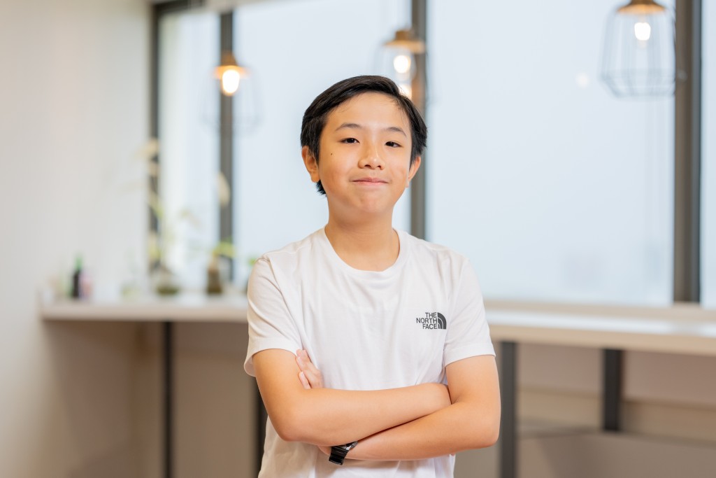 「本以為只取得700多分,沒料到卻取得滿分,真的非常意外!」 「本以為只取得700多分,沒料到卻取得滿分,真的非常意外!」