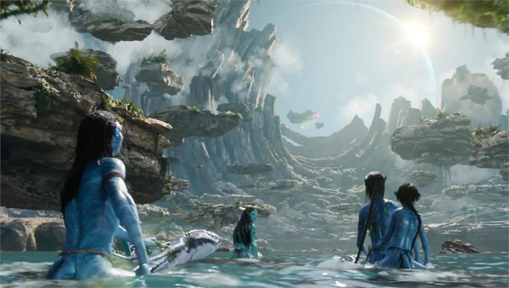 《阿凡达2》以水世界为背景。