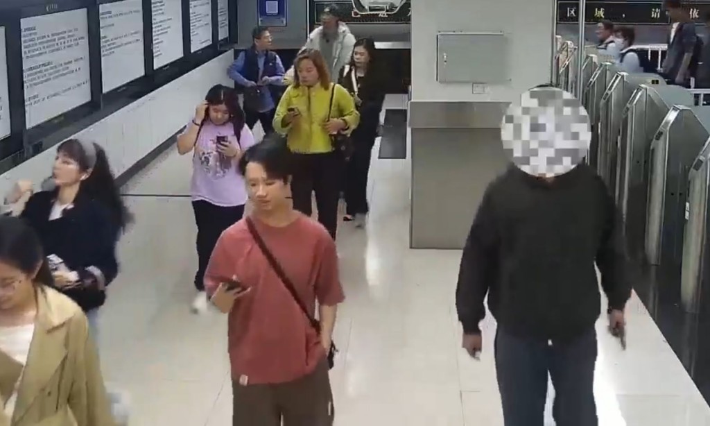 男子經羅湖口岸到大陸，被海關發現帶有大麻軟糖。海關發布