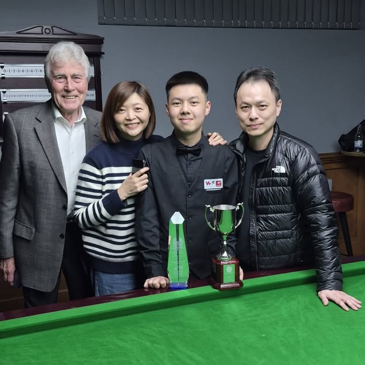香港桌球「神童」廖予生（Shaun）决赛以4：0轻取英格兰球手，成功卫冕冠军。ESPB X图片
