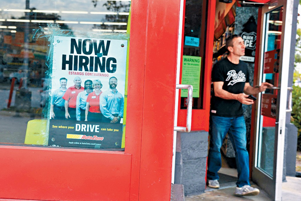 美國勞工市場在3月強勢反彈。