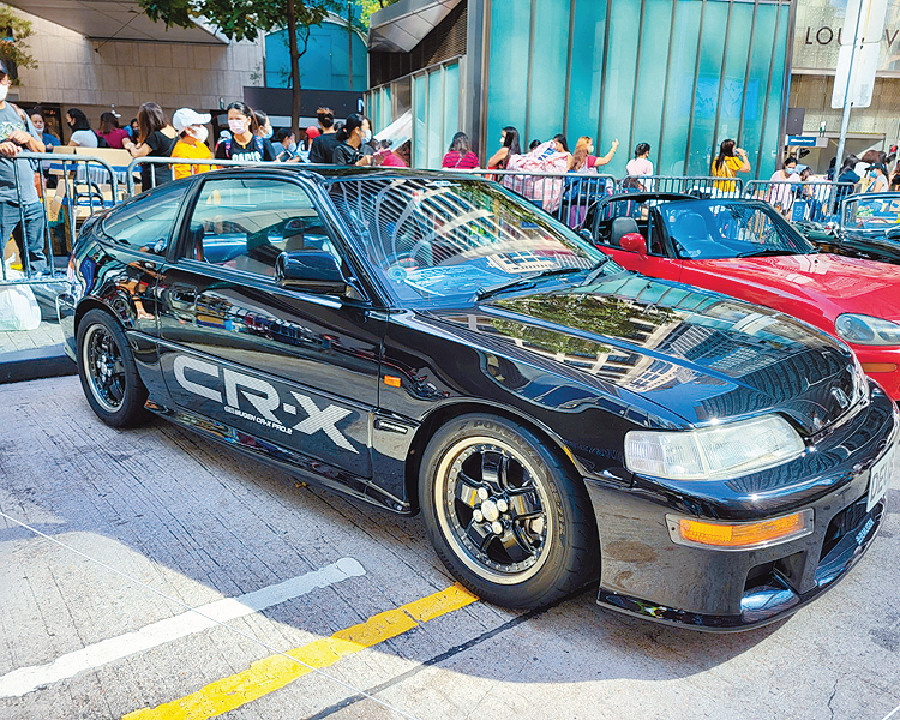 ■第二代1991年本田CR-X是當年優皮小跑車熱選。 ■第二代1991年本田CR-X是當年優皮小跑車熱選。