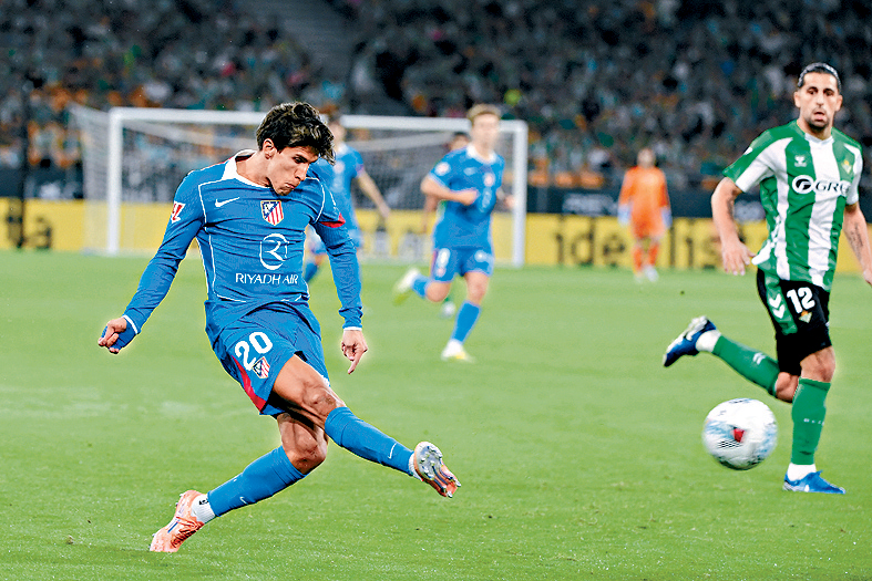 古利安奴施蒙尼開賽3分鐘就先開紀錄。