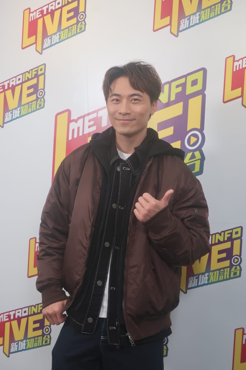 黃劍文跳唱都掂? 黃劍文跳唱都掂?