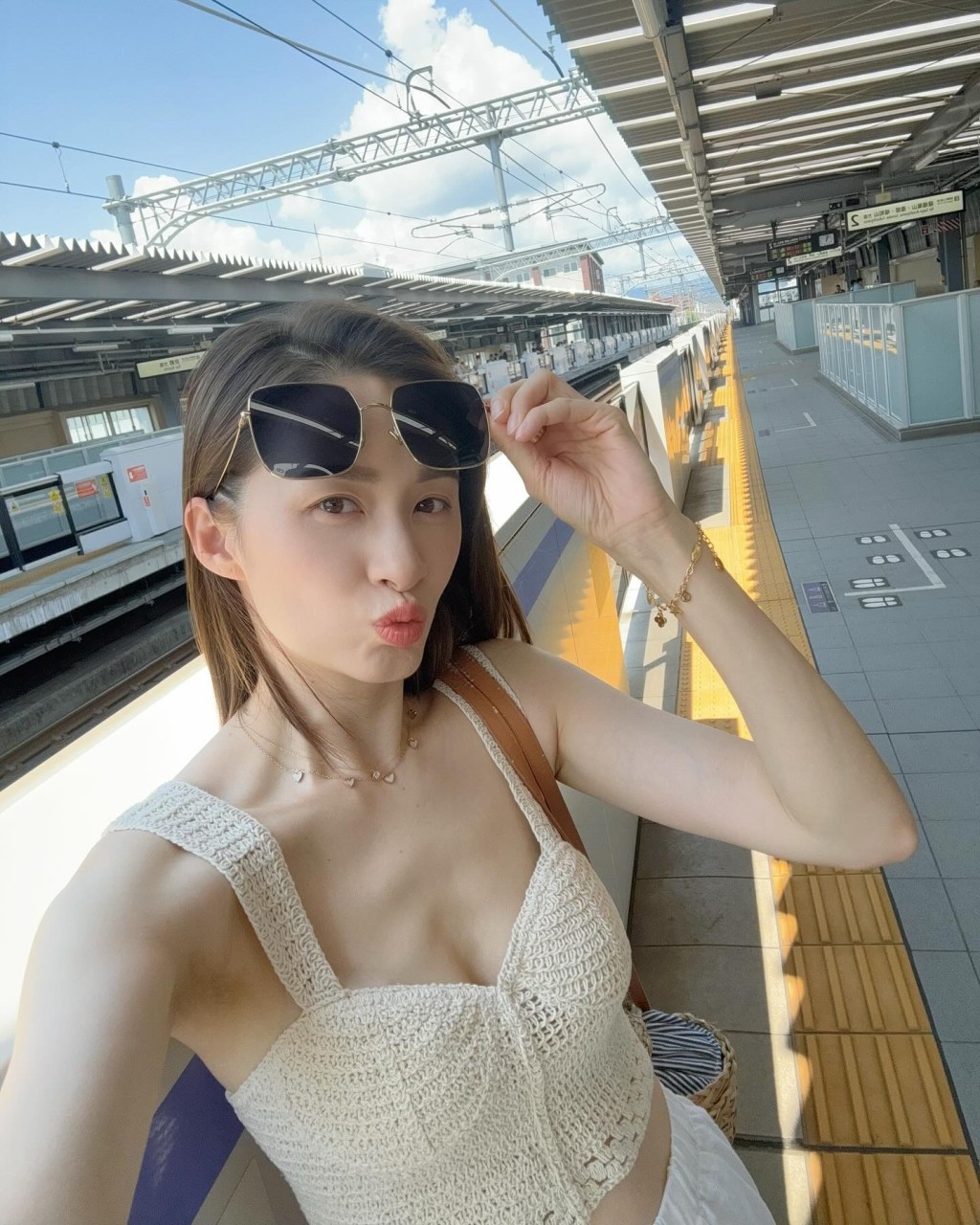 沈卓盈近日到日本旅行。 沈卓盈近日到日本旅行。