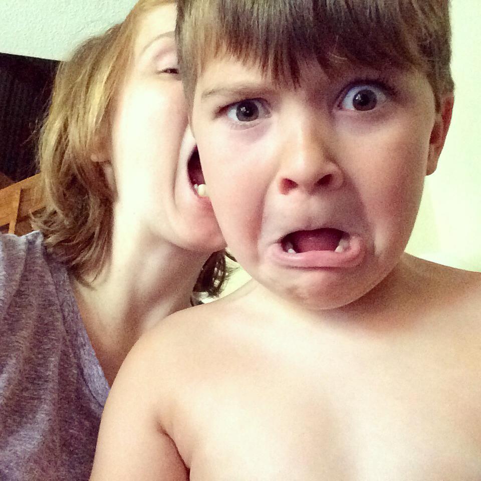 爱古灵精怪。fb图