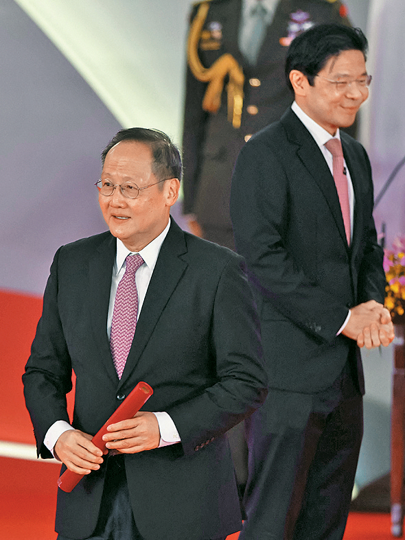 內政部長尚穆根和人力部長陳詩龍。