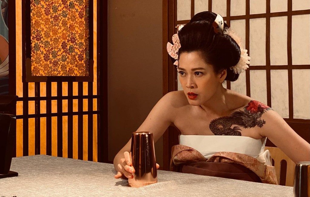 林淑敏经常在TVB处境剧《爱回家之开心速递》扮鬼扮马。