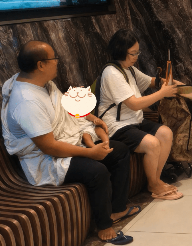 Danny的父母今日曾現身長沙灣廣場。kaic_sweetie@threads