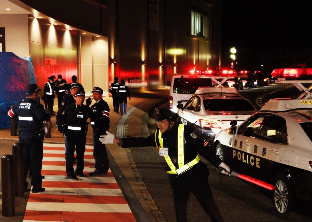 日本福岡發生持刀傷人案 兩男女受傷 疑犯在逃。法新社