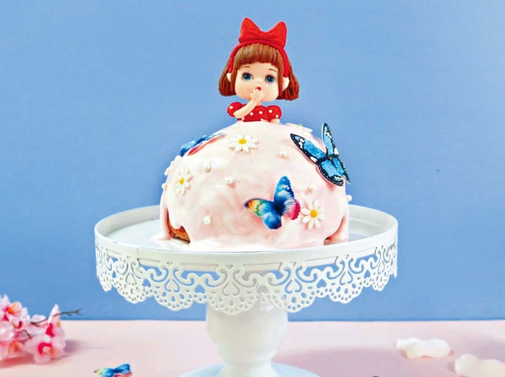 娃娃裙蛋糕，不单外观漂亮，制作亦简单。