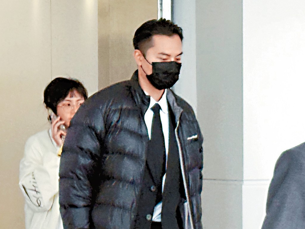 特委法官斥責被告陳鈞濬並非一時衝動或情不自禁，而是有計劃地施用疑似迷姦水的藥物作案。