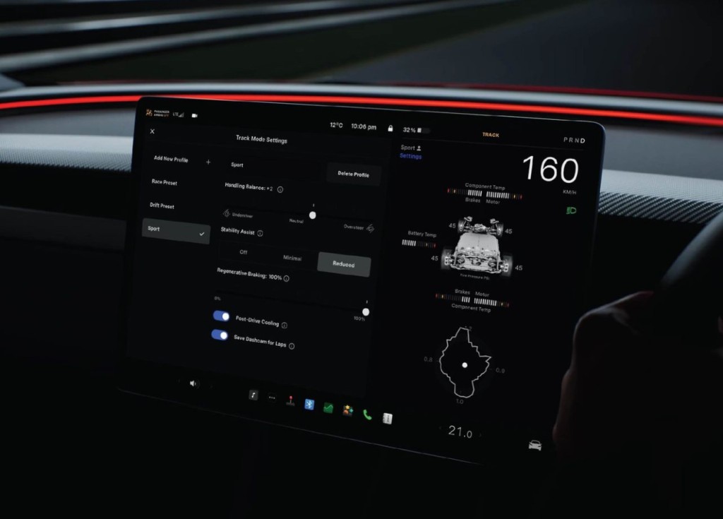 Tesla Model 3 Performance加入賽道模式可自訂平衡操控、穩定性及動能回收的制動設定