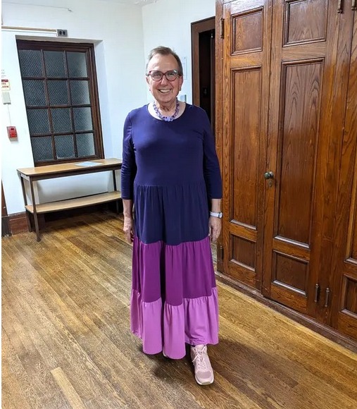 跨性别教授加德拉。网上图片