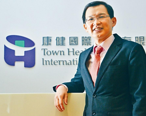 今年6月,曹貴子更被踢出康健董事會。