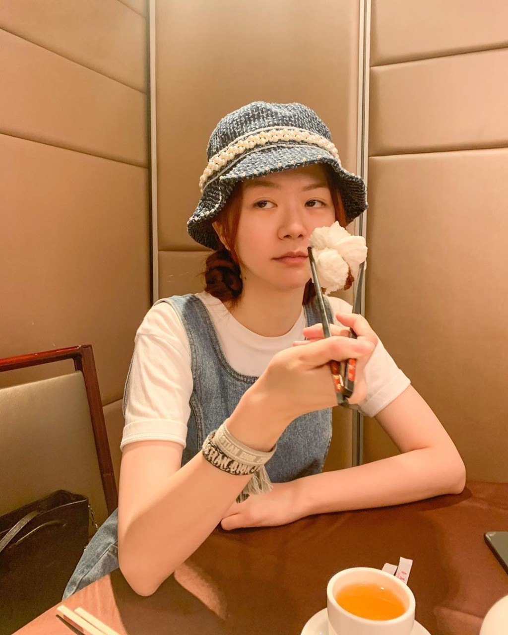 曾樂彤病樣仍有鐵粉讚靚。