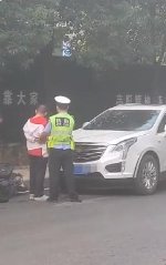 司機欲逃走不果被捕司機