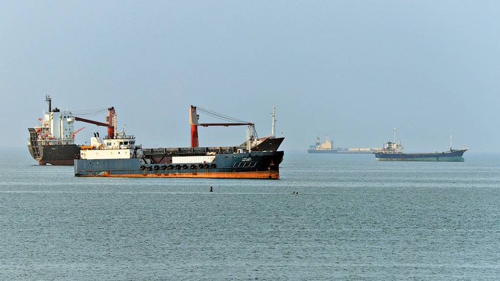 伊朗附近霍爾木茲海峽的船隻。路透社