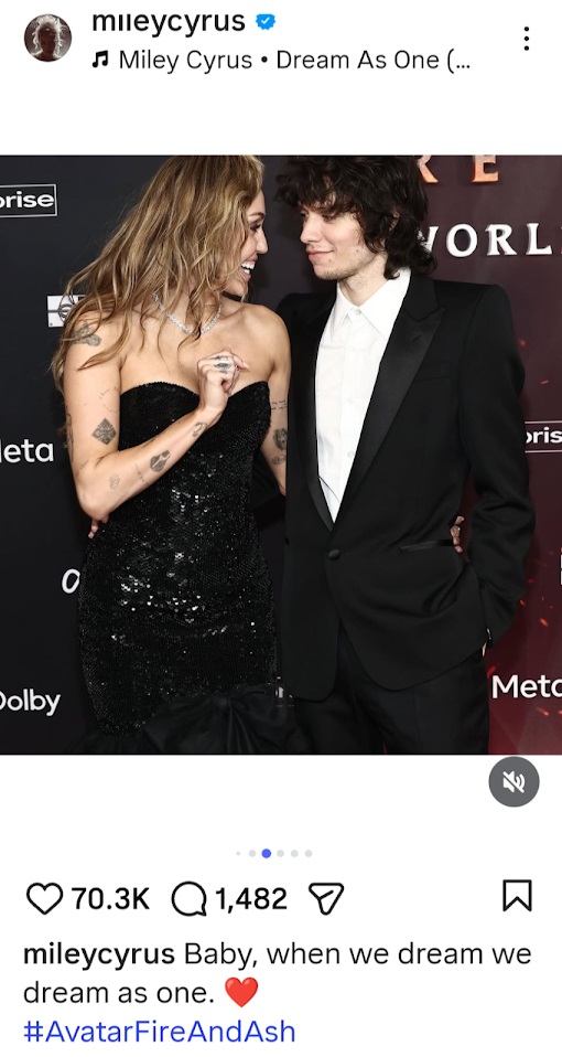 訂婚消息傳出後,Miley在IG大晒與男友Maxx Morando拍拖睇首映美照,更配文示愛疑似默認訂婚。 訂婚消息傳出後,Miley在IG大晒與男友Maxx Morando拍拖睇首映美照,更配文示愛疑似默認訂婚。