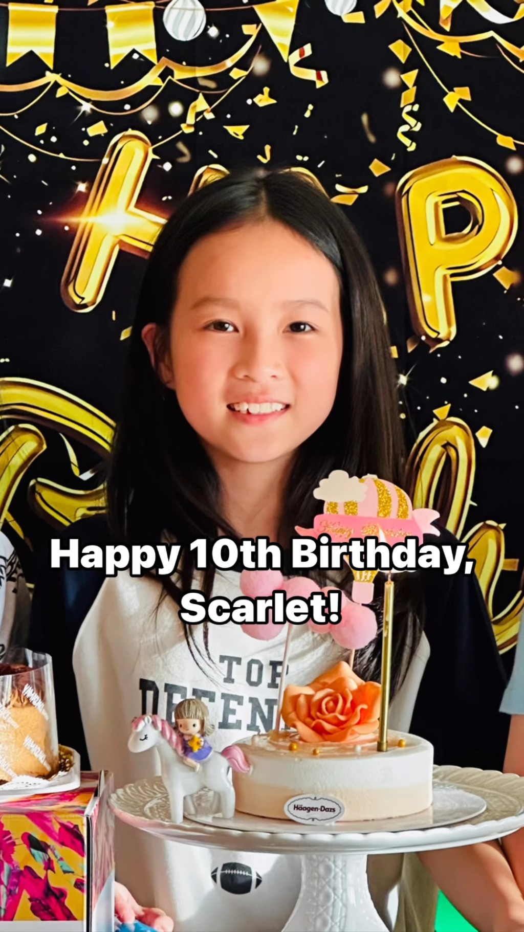 吳忻熹在2014及2017年分別誕下大女Scarlet和細女Season，大女早前剛過10歲生日，吳忻熹最近亦有與兩個女兒交代。