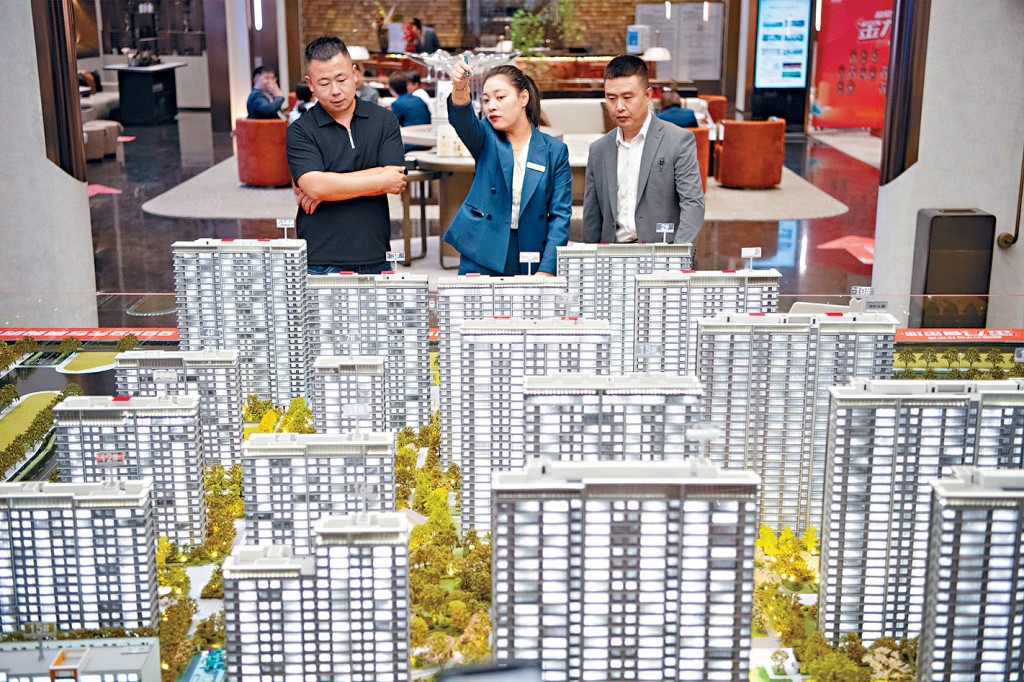 政治局明確表明促進房地產市場「止跌回穩」。