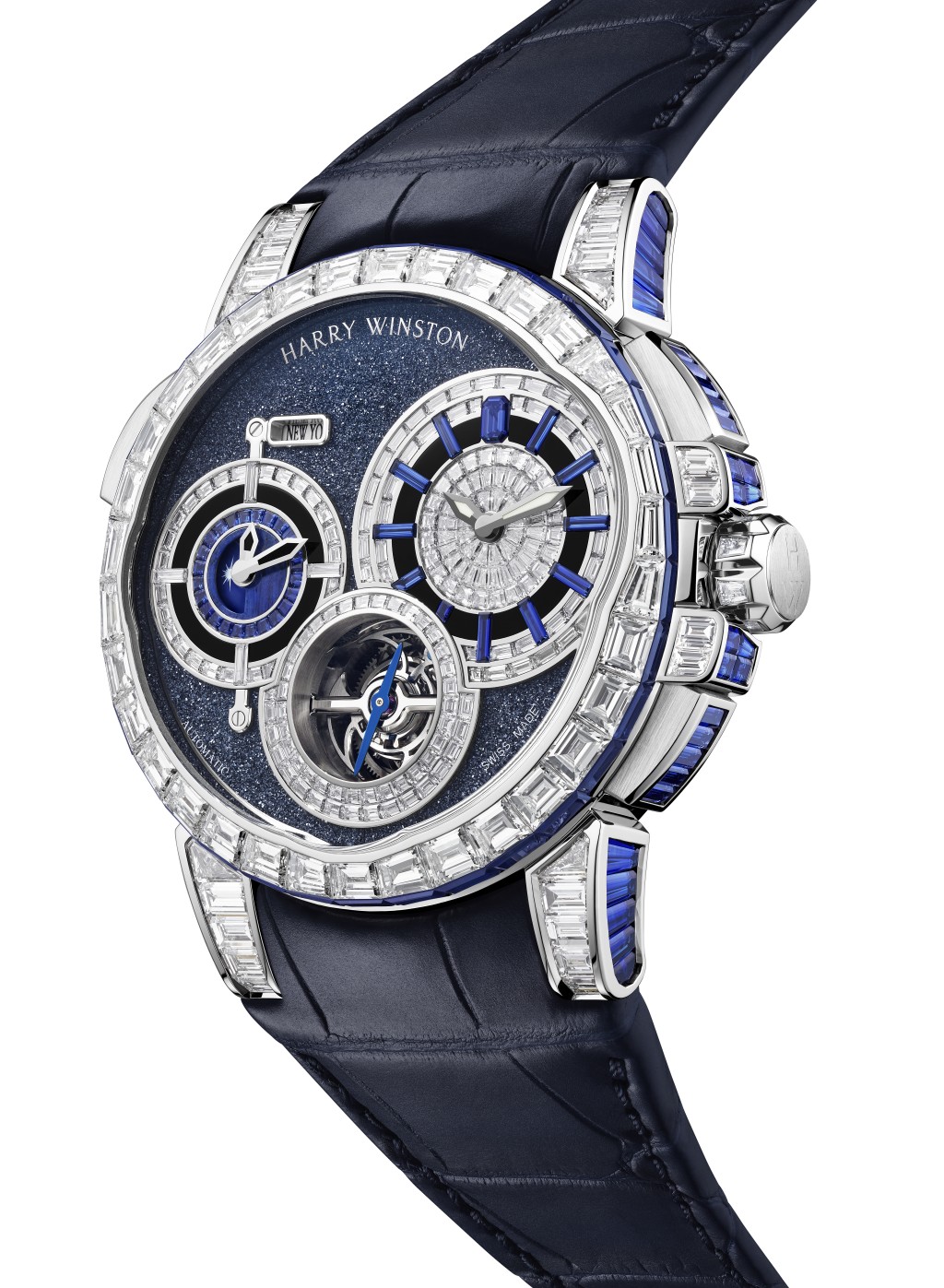表盘改以镶嵌比砂金石更闪烁的蓝色钌晶。