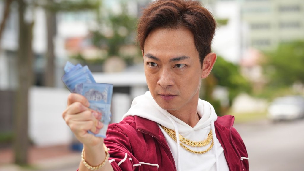 首次擔任编劇的唯唯今次賣樓投資拍电影。 首次擔任编劇的唯唯今次賣樓投資拍电影。