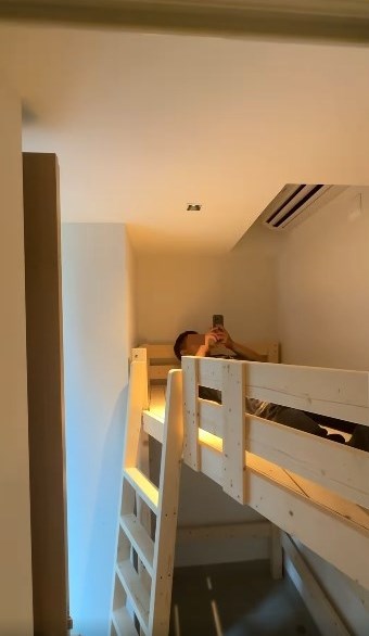 片中提到「香港,大戶人家,菲傭盲盒來啦」。Threads截圖 片中提到「香港,大戶人家,菲傭盲盒來啦」。Threads截圖