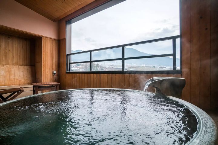 Club Med Kiroro Peak设有Club Med首个百分百天然温泉。