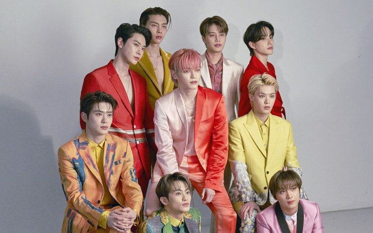 NCT 127為日本雜誌影相，好型仔。