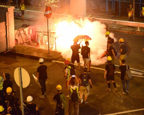 公安部會議指出，堅定支持香港警方嚴正執法，堅定支持香港司法機構依法懲治暴力犯罪分子。資料圖片