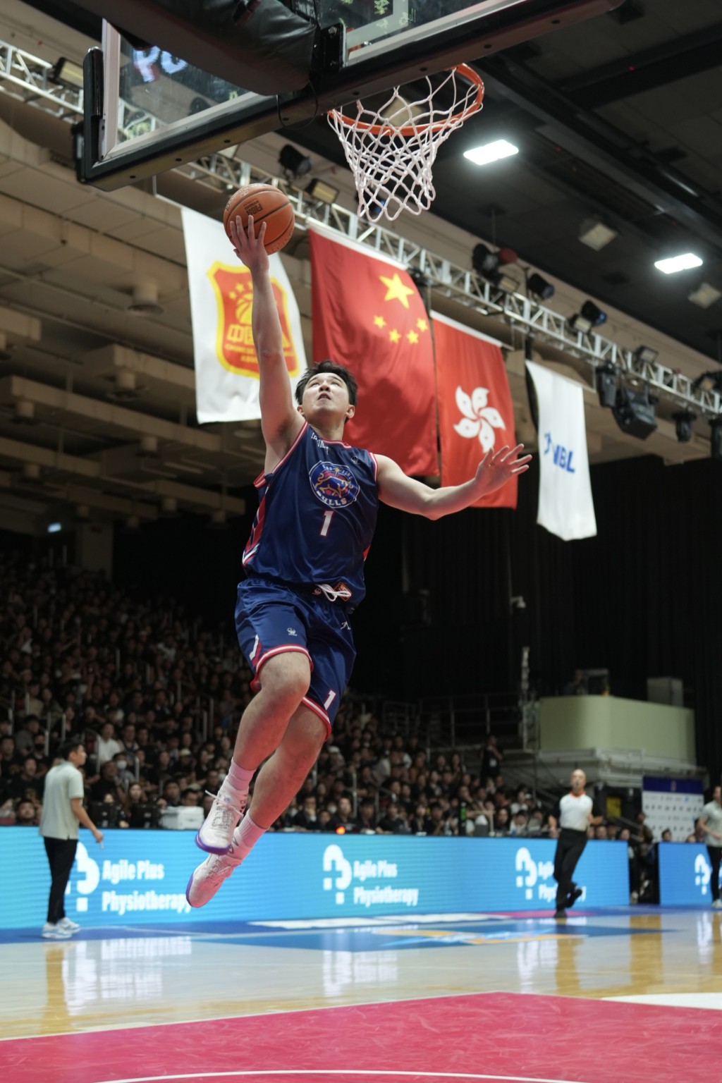 NBL季后赛总决赛Game4，香港金牛主场迎战安徽文⼀。 刘骏轩摄