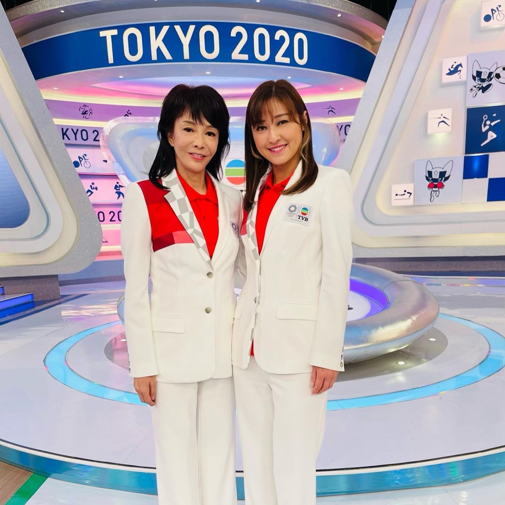 李思雅（右）跟DO姐主持2020东京奥运。