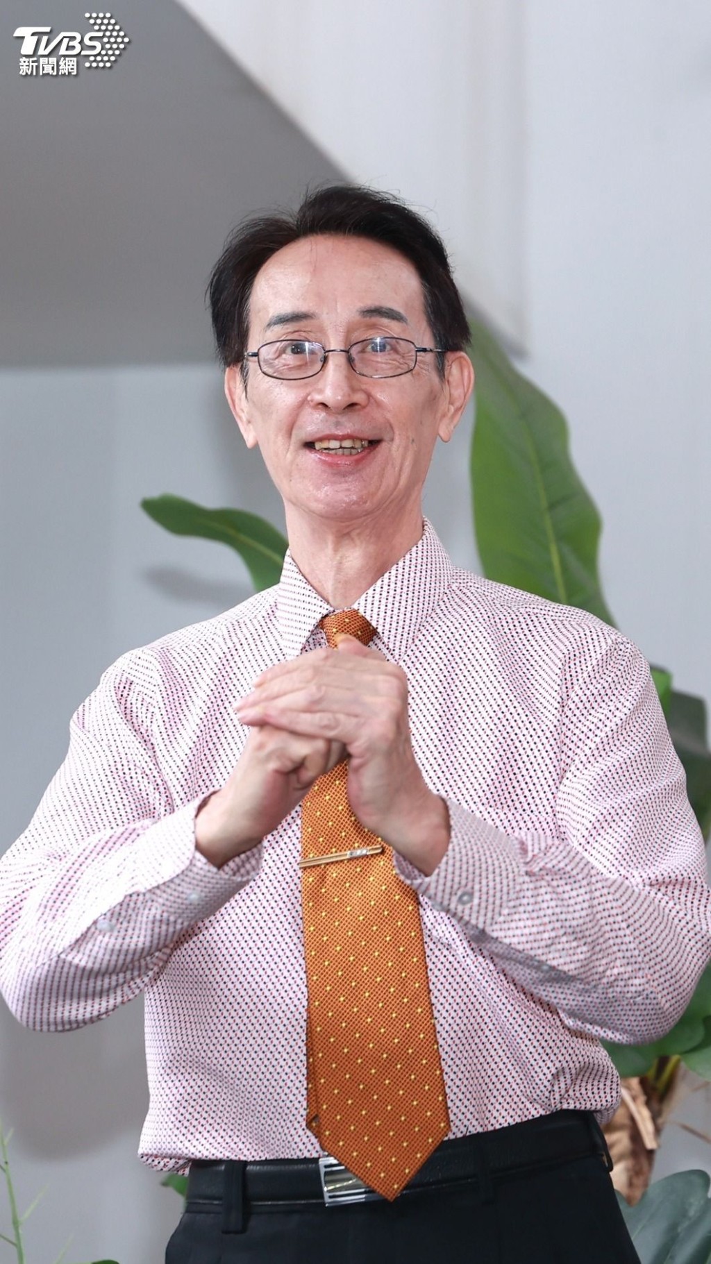 關聰目前在台灣過著退休生活。(TVBS圖片) 關聰目前在台灣過著退休生活。(TVBS圖片)