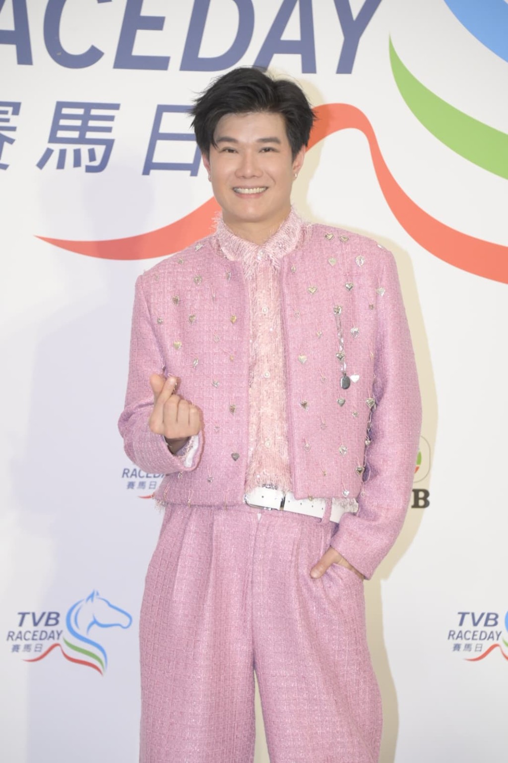 張與辰叫大家記得睇《唱錢》。