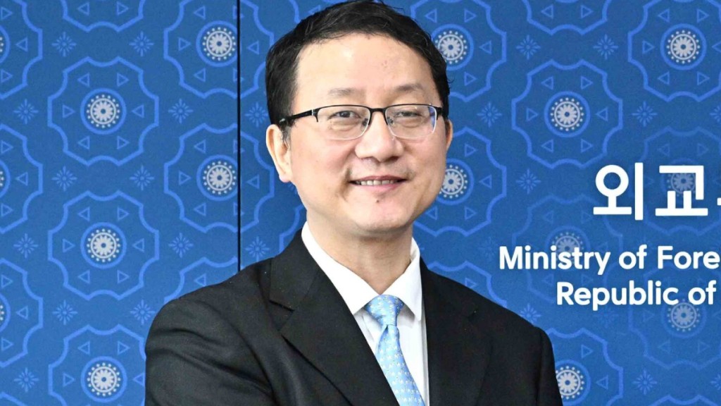 外交部亞洲司司長劉勁松就林佳龍訪日，緊急約談日本駐中使館首席公使橫地晃。新華社資料圖片