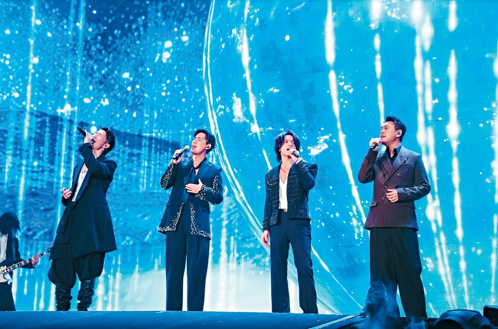 F4上海騷踢走朱孝天，五月天的阿信加入。